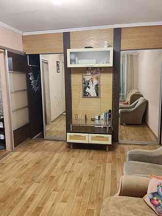 Сдам свою 2-х комнатную квартиру левобережный 2 район Ясень Днепр