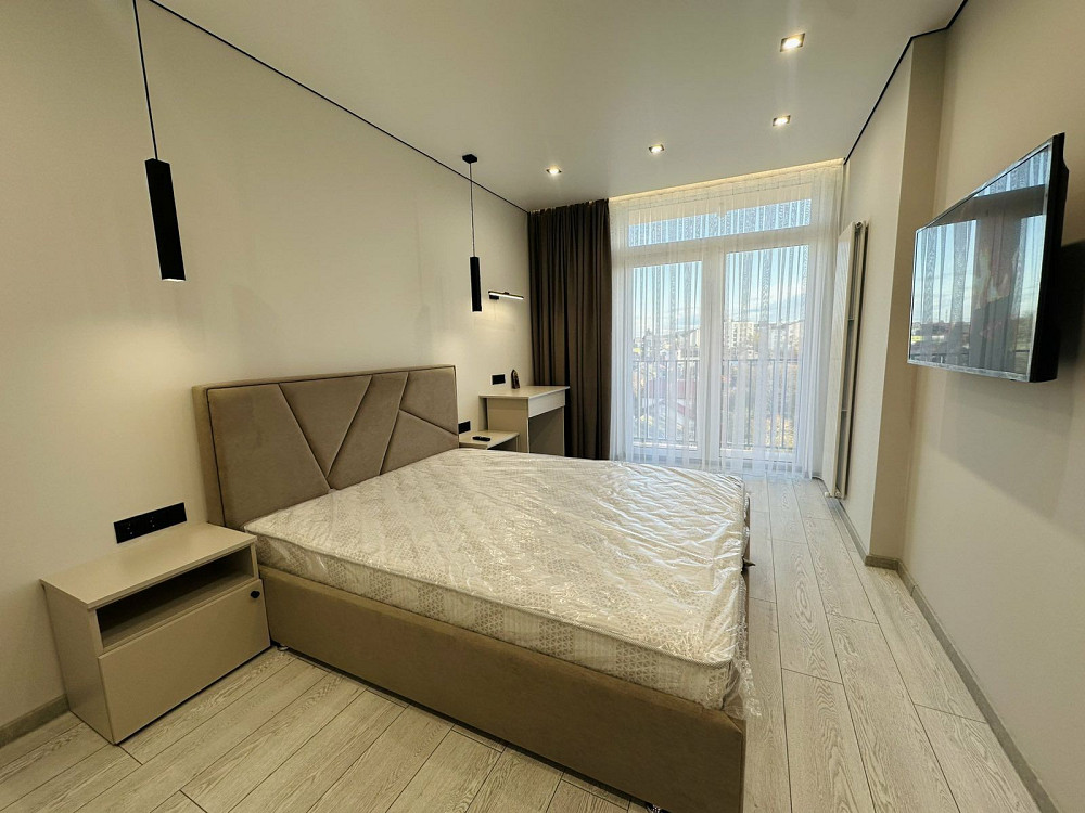 Власник! Перша здача! Стильна квартира з авторським ремонтом! Центр! Івано-Франківськ - зображення 3