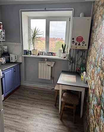 Продам 1-кімн. квартиру у Святопетрівському по вул. Володимирська EN Святопетрівське (Києво-Свят.р-н)