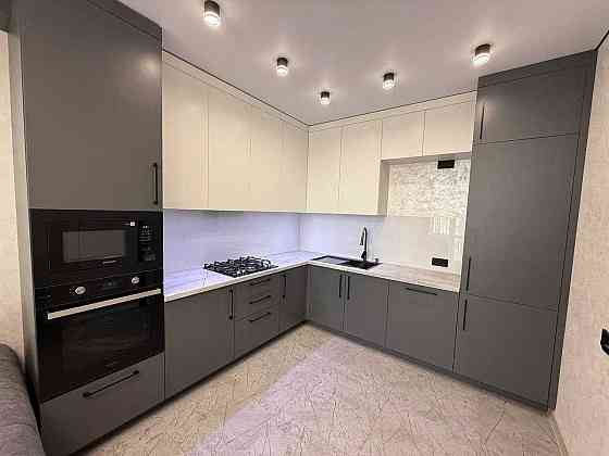 Продаж укомплектованої 1-кімнатної квартири в новобудові Ровно