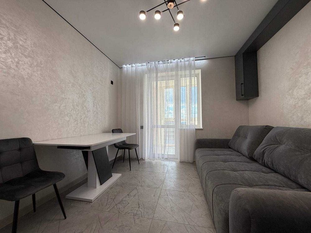 Продаж укомплектованої 1-кімнатної квартири в новобудові Ровно - изображение 2