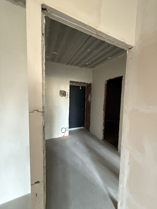 Однокімнатна квартира! Центр міста! Можна на ремонт! Ирпень - изображение 4