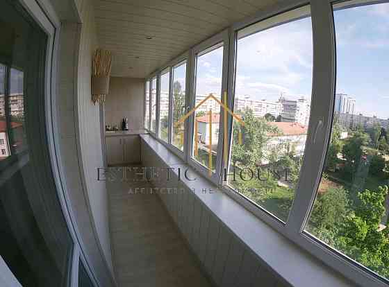 ДИЗАЙНЕРСЬКА! ПРОДАЖ БЕЗ КОМІСІЇ 2к квартири 45м до метро Оболонь 4хв Киев