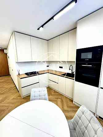 ЖК Обрій 3. Пропонуємо 2-х кім квартиру з ремонтом меблями та технікою Львів