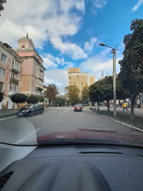 3кімнатна в центрі Кременчук - зображення 4