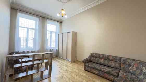 Продам квартиру с ремонтом в центре фасад Тираспольская площадь Одесса