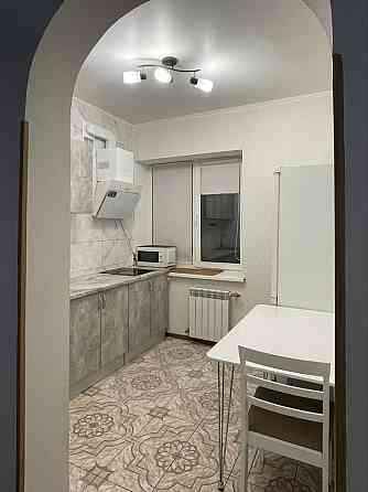 Оренда 2-кімнатної квартири з лічильником на тепло в Дніпровському рн Киев