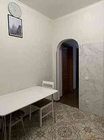 Оренда 2-кімнатної квартири з лічильником на тепло в Дніпровському рн Киев