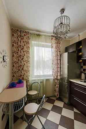 Двокімнатна з газом поруч з метро! Оболонь Л. Лук'яненка Киев