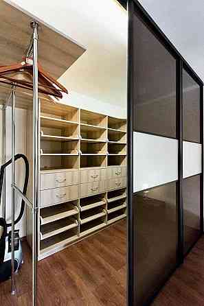 Двокімнатна з газом поруч з метро! Оболонь Л. Лук'яненка Киев