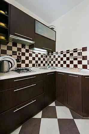 Двокімнатна з газом поруч з метро! Оболонь Л. Лук'яненка Киев