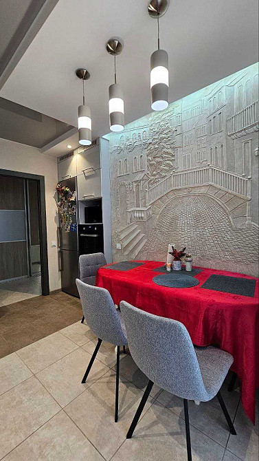 Сдам 3 ком с ремонтом в Ж.К " Жуковском  "Автономное газовое .центр Дніпро - зображення 2