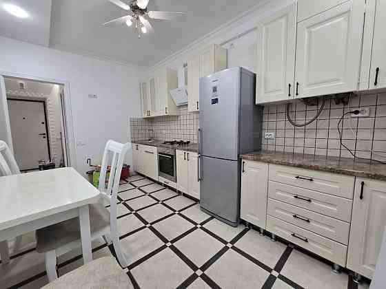 Оренда 1к НОВОБУДОВИ, ЖК АТЛАНТ (ГОЛОВНА), ПОСУДОМИЙна та кондиціонер! Чернівці