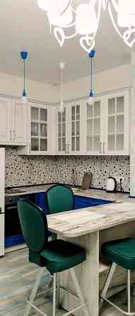 Сдам 2х-комнт. в ЖК Маринист с балконом, 2эт. Маячный пер. Одесса