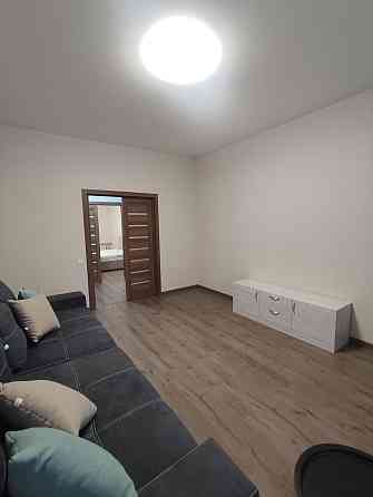 Світло не вимикають! Сдам 3х кім. квартиру у центрі міста ,Сталеварів Запоріжжя