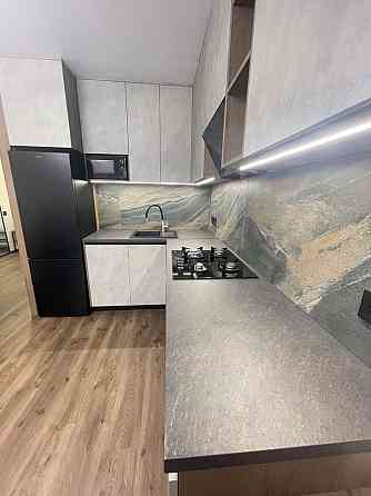 Сдам 1-комн.кв. 45м2 ЖК Счатливый на Днепре, Первая Сдача. 8-секция. Днепр