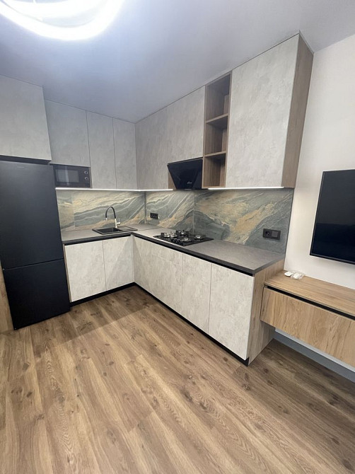 Сдам 1-комн.кв. 45м2 ЖК Счатливый на Днепре, Первая Сдача. 8-секция. Днепр - изображение 1