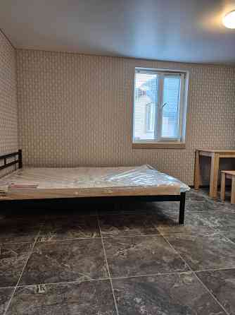 Сдам 1-комнатную студию, первая сдача, Радужный, хозяин Киев