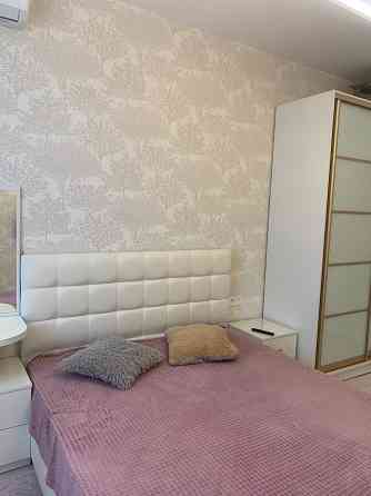 Сдам 2 комнатную квартиру на 7м этаже в новом ЖК  не далеко от Аркадии Одесса