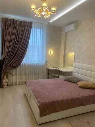 Сдам 2 комнатную квартиру на 7м этаже в новом ЖК  не далеко от Аркадии Одесса