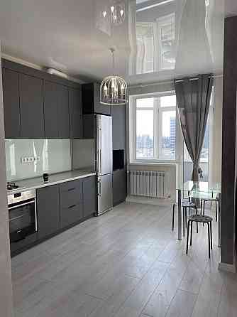 Оренда 1 кімнатноі квартири, ЖК Фемілі, ТЦ Мегамаркет Гатное