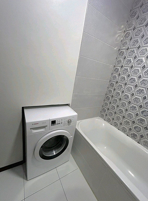 Сдам 2 кв. Сталинка Свободы с видом на сквер с фонтанами 10000 грн Кам`янське (Запорізька обл.) - зображення 4