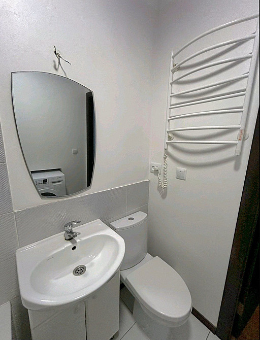 Сдам 2 кв. Сталинка Свободы с видом на сквер с фонтанами 10000 грн Кам`янське (Запорізька обл.) - зображення 3