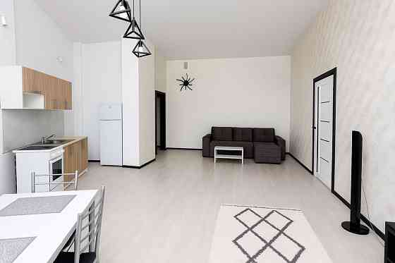 Перша здача! Центр! Простора 1к кв укомплектована! Чернігів