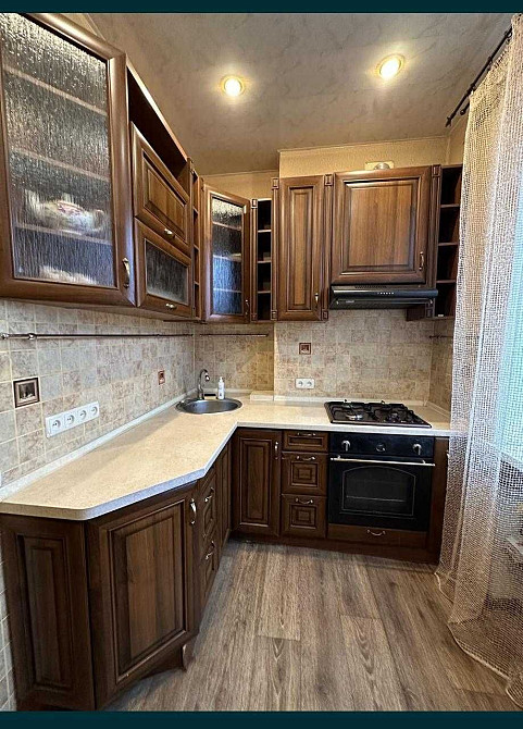 Центр пр. Соборний Оренда 3-х кім кв. Запоріжжя - зображення 4