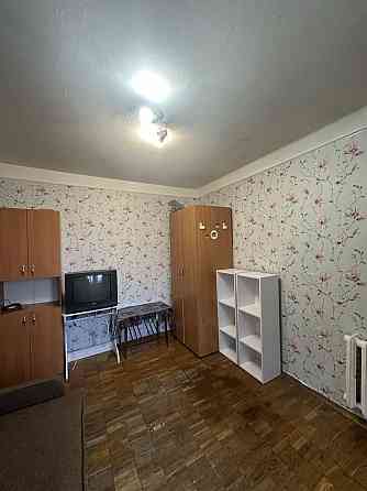 1к, метро Лісова, вул. Мілютенка, Лісовий масив Киев