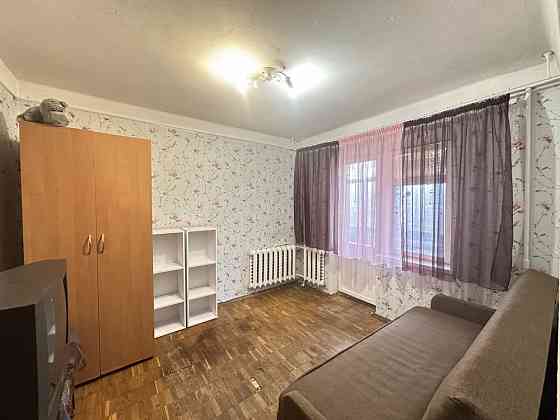 1к, метро Лісова, вул. Мілютенка, Лісовий масив Киев