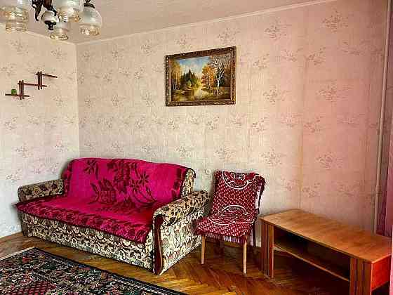 Оренда 3-кімнатної квартири на вул. Левка Лук’яненка Чернігів