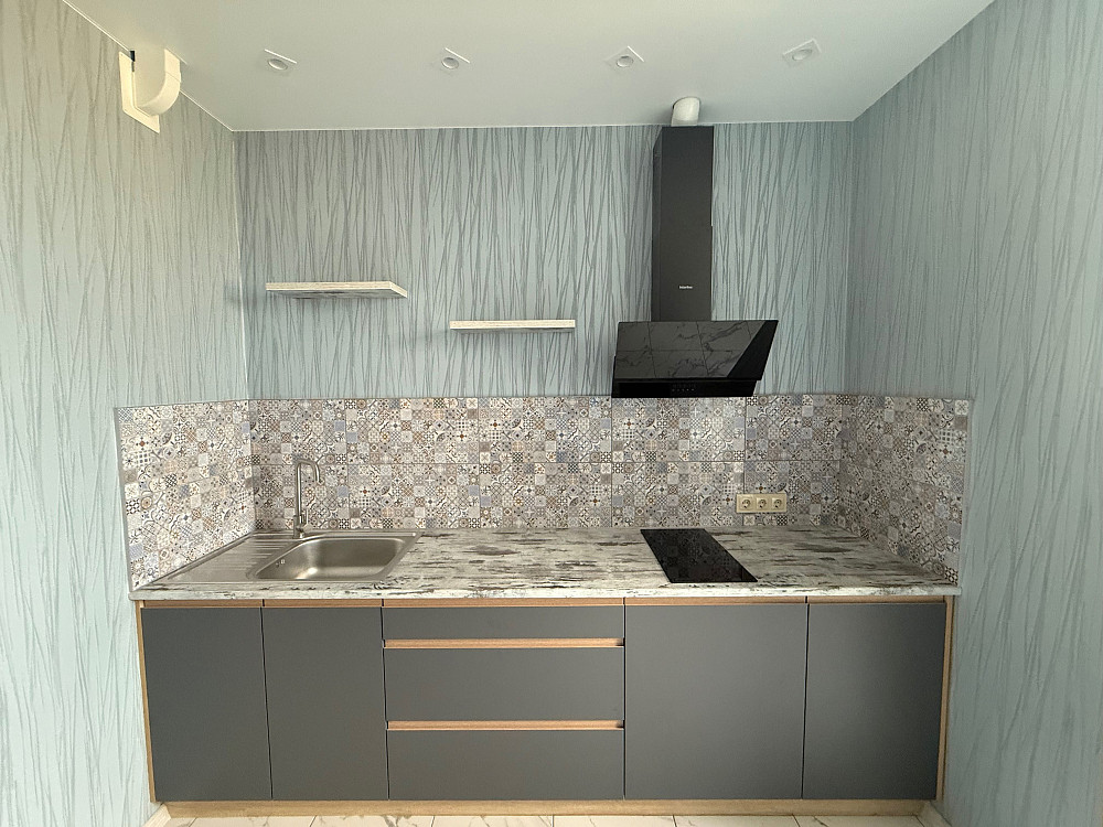 1 комнатная с ремонтом в Бульваре Акаций Одесса - изображение 2