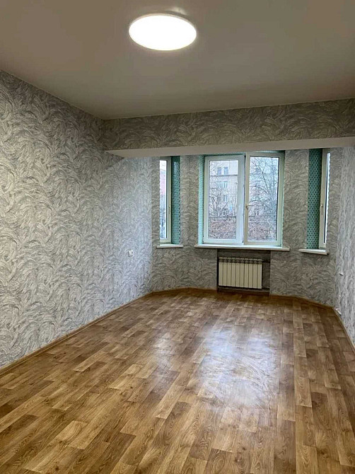Продам велику 2к. квартиру уцентрі міста з ремонтом Дніпро - зображення 5