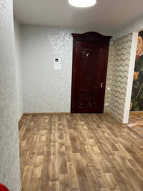 Продам велику 2к. квартиру уцентрі міста з ремонтом Дніпро - зображення 2