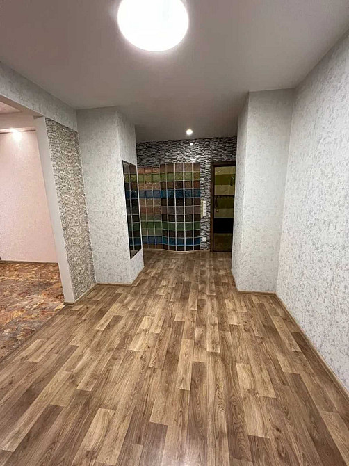 Продам велику 2к. квартиру уцентрі міста з ремонтом Дніпро - зображення 6