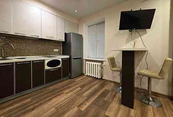 Продам однокомнатную квартиру с ремонтом техникой мебелью Запоріжжя