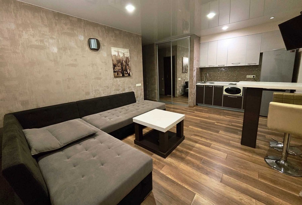 Продам однокомнатную квартиру с ремонтом техникой мебелью Запоріжжя - зображення 7