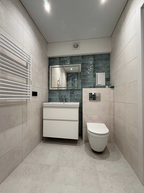 Стильна, світла однокімнатна квартира в тихому центрі міста Черкассы - изображение 6