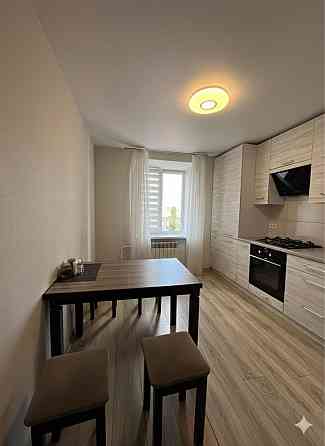 Продам двокімнатну в центрі на Соборності 50 Полтава