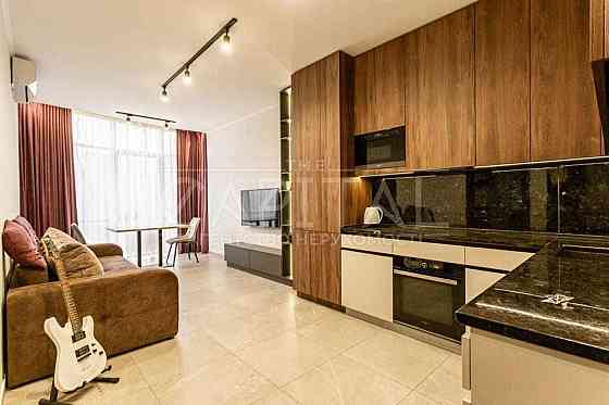 Продаж 2-к квартири ЖК Exon/Зелений Замок, вул. Мирна 2/1 Киев