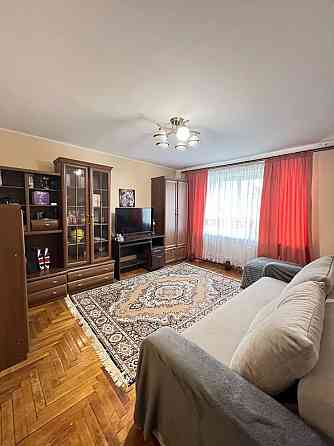 Продається 2-кімнатна квартира у самому ЦЕНТРІ, вул. Коновальця, 46 Івано-Франківськ