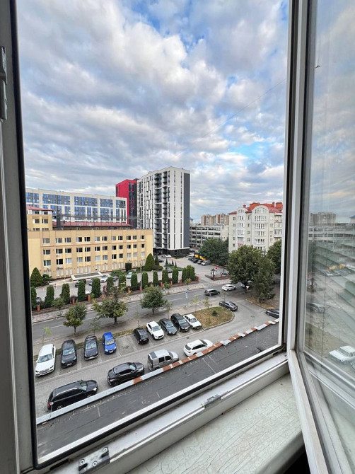 Продається 2-кімнатна квартира у самому ЦЕНТРІ, вул. Коновальця, 46 Івано-Франківськ - зображення 7