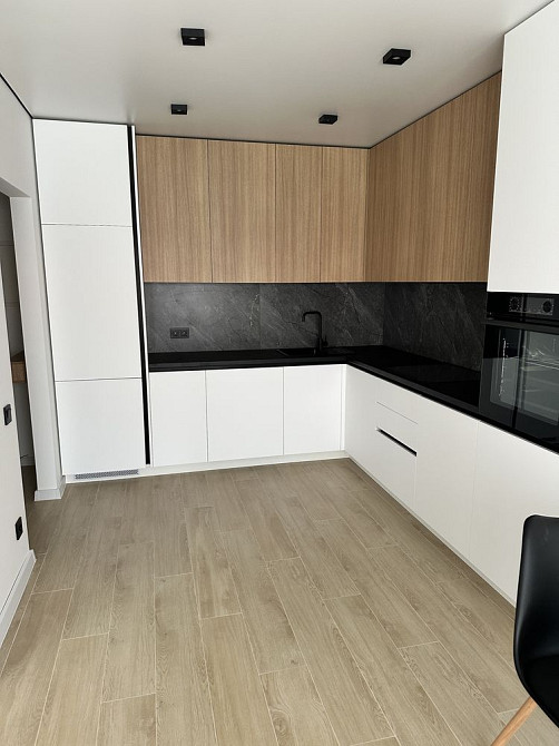 Продаж феєричної однокімнатної квартири в новибудові Ровно - изображение 1