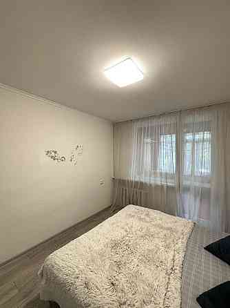 Продається 2 кім. Чешка ТЦ Майдан Чернівці