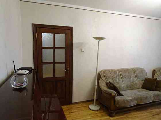 Срибнокильская, 3к отличная  раздельная квартира, метро Осокорки Киев