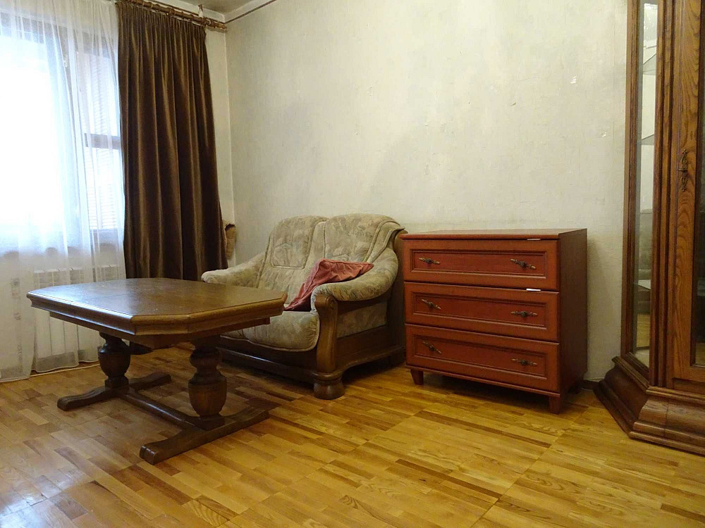 Срибнокильская, 3к отличная  раздельная квартира, метро Осокорки Київ - зображення 1