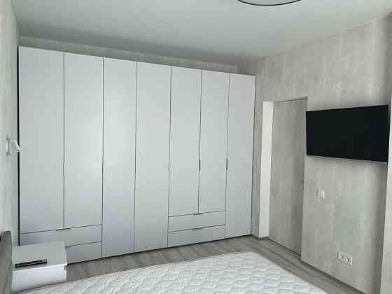 Оренда 1к, ЖК Варшавський. Власник.Генератор на опалення, воду, ліфти! Киев