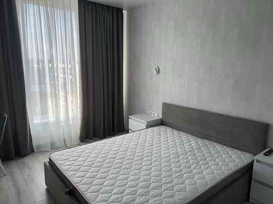 Оренда 1к, ЖК Варшавський. Власник.Генератор на опалення, воду, ліфти! Киев