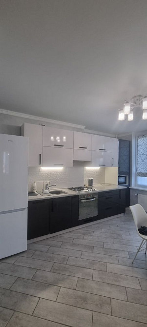 Сучасна квартира в Херсоні.  Новобуд . Закрита територія. Автономка . Херсон - зображення 2